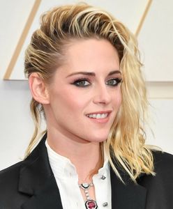 Kristen Stewart szokuje na czerwonym dywanie. Zrezygnowała z sukni na rzecz szortów