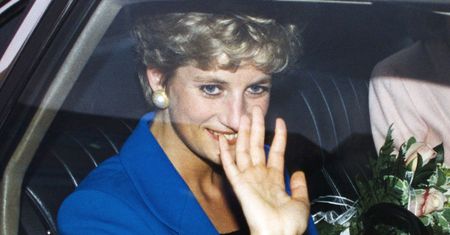 Księżna Diana na ostatnich zdjęciach z ukochanym. Chwilę później walczyła o życie