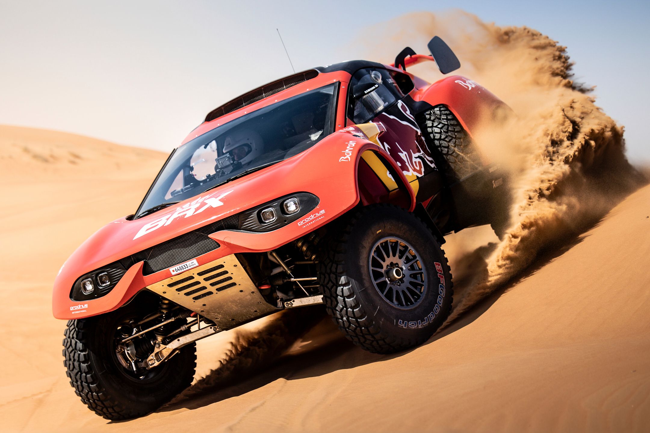 Zespół Bahrain Raid Xtreme z Loebem, Romą i Terranovą, ma takie same szanse na zwycięstwo jak Audi.