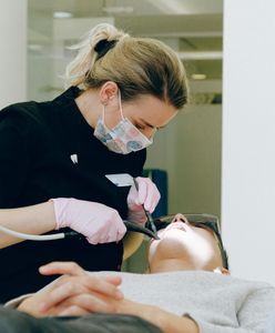 "500 plus" na dentystę. Szeroki wachlarz usług, ale są haczyki