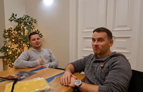 Bracia Collins zapowiadają pozwanie „Polityki”