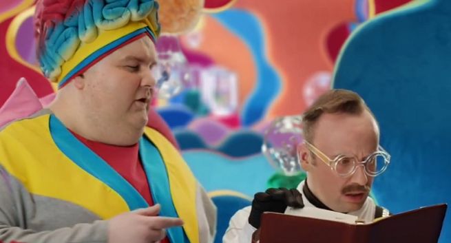 PKO BP w pamięci reklamuje oszczędzanie na „najdłuższe wakacje życia” na emeryturze (wideo)