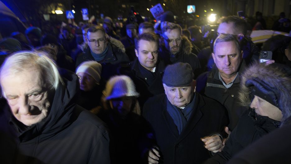 Former de facto Polish leader Jaroslaw Kaczynski is seen leaving after an unsuccesful attempt to enter the Grochow police station in Warsaw, Poland on 09 January, 2023. Scuffles between protesters and police erupted after supporters of two detained opposition MPs tried to breack into a police station. Maciej Wasik and Mariusz Kaminski on Tuesday were arrested on charges of abuse of power at the Presidential Palace where they sought refuge. (Photo by Jaap Arriens/NurPhoto via Getty Images)