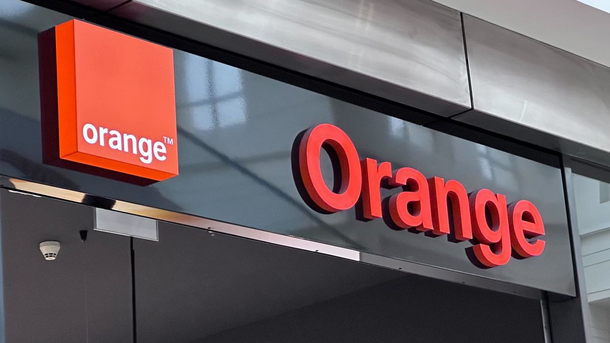 Logo salonu Orange