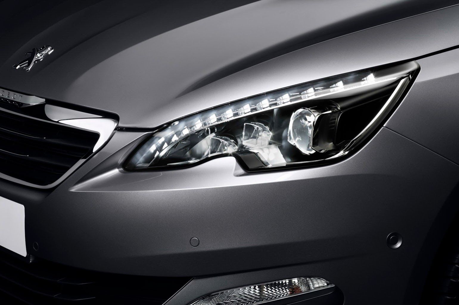 Nowy Peugeot 308 w obszernej galerii zdjęć 43