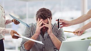Milczenie firm i frustracja kandydatów. Dlaczego doświadczamy takich sytuacji?