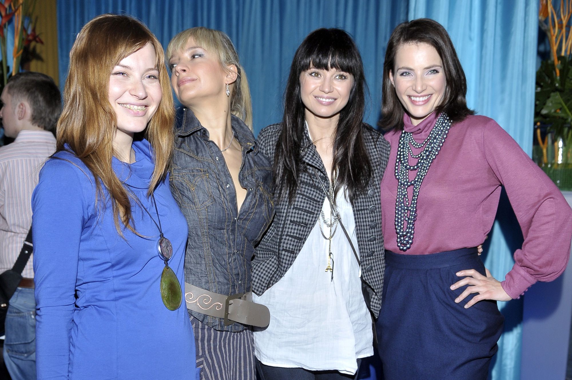 scena z: Anna Dereszowska, Anna Przybylska, Monika Buchowiec, Dominika �akomska SK: , , fot. Kurnikowski/AKPAluty 2010, TVN, TVN - wiosenna ram�wka,