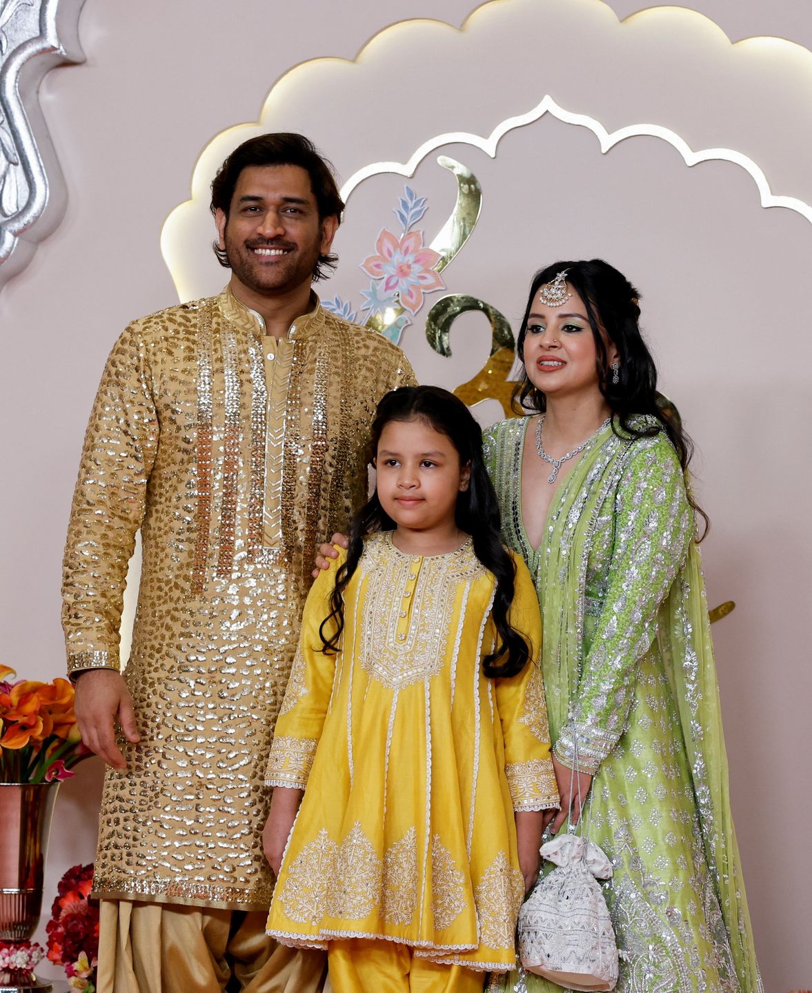 Gwiazdy dokazują na ślubie syna najbogatszego człowieka Azji