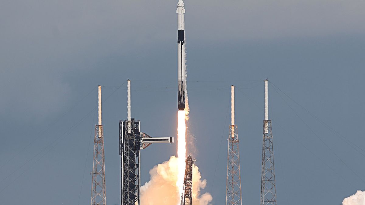 US-NEWS-SCI-SPACEX-SHUTDOWN-OSNASA astronaut Nick Hague, commander, and Roscosmos cosmonaut Aleksandr Gorbunov, mission specialist, launch from Space Launch Complex-40 at Cape Canaveral Space Force Station in Florida aboard a SpaceX Falcon 9 rocket and Dragon spacecraft named Freedom, on Saturday, Sept. 28, 2024. (Ricardo Ramirez Buxeda/ Orlando Sentinel/Tribune News Service via Getty Images)Orlando Sentinelcrew-9 launch