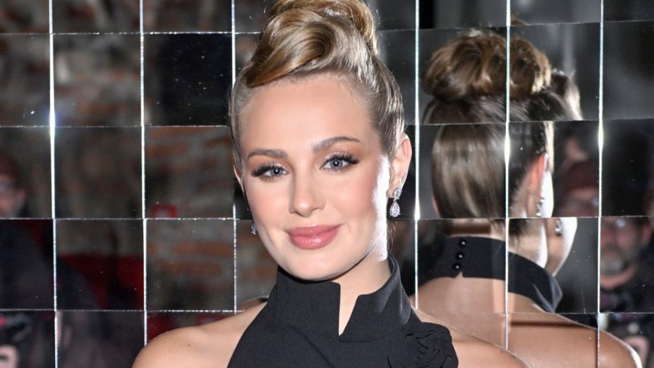 Wiktoria Gąsiewska w modnej stylizacji