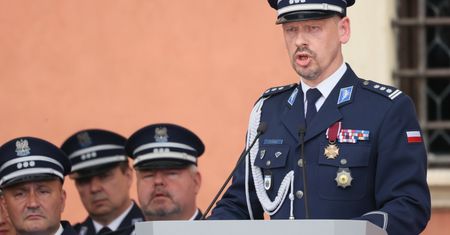 Szef policji: chętnych do służby nie brakuje. Jest inny problem