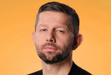 Prezes Brand24 Michał Sadowski, fot. kadr z youtube’a