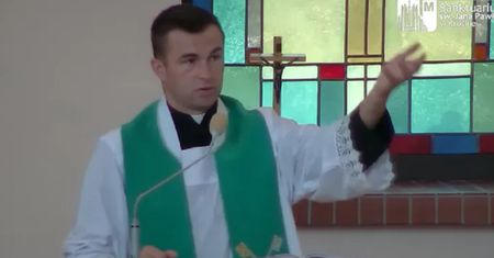 Oficjalne stanowisko Kościoła. Pasterka i msza 25.12 są obowiązkowe?