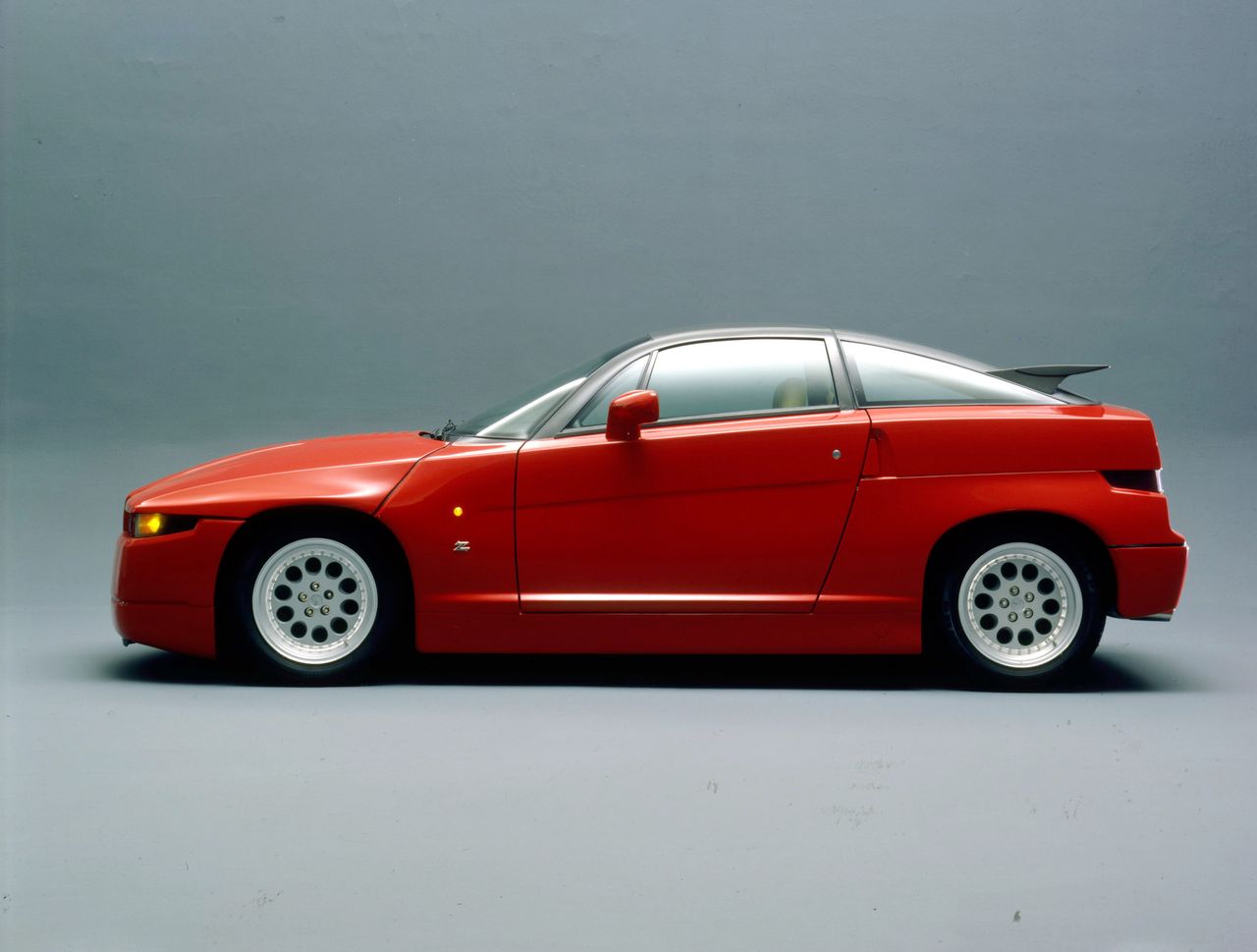 Alfa Romeo SZ