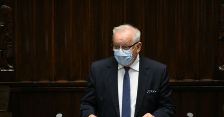 Chaos wokół szczepień. Poseł PiS: system jest skomplikowany
