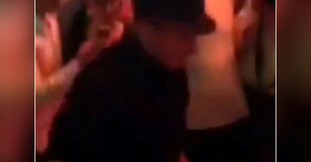 Robert Lewandowski niczym Michael Jackson. Co za taniec piłkarza!