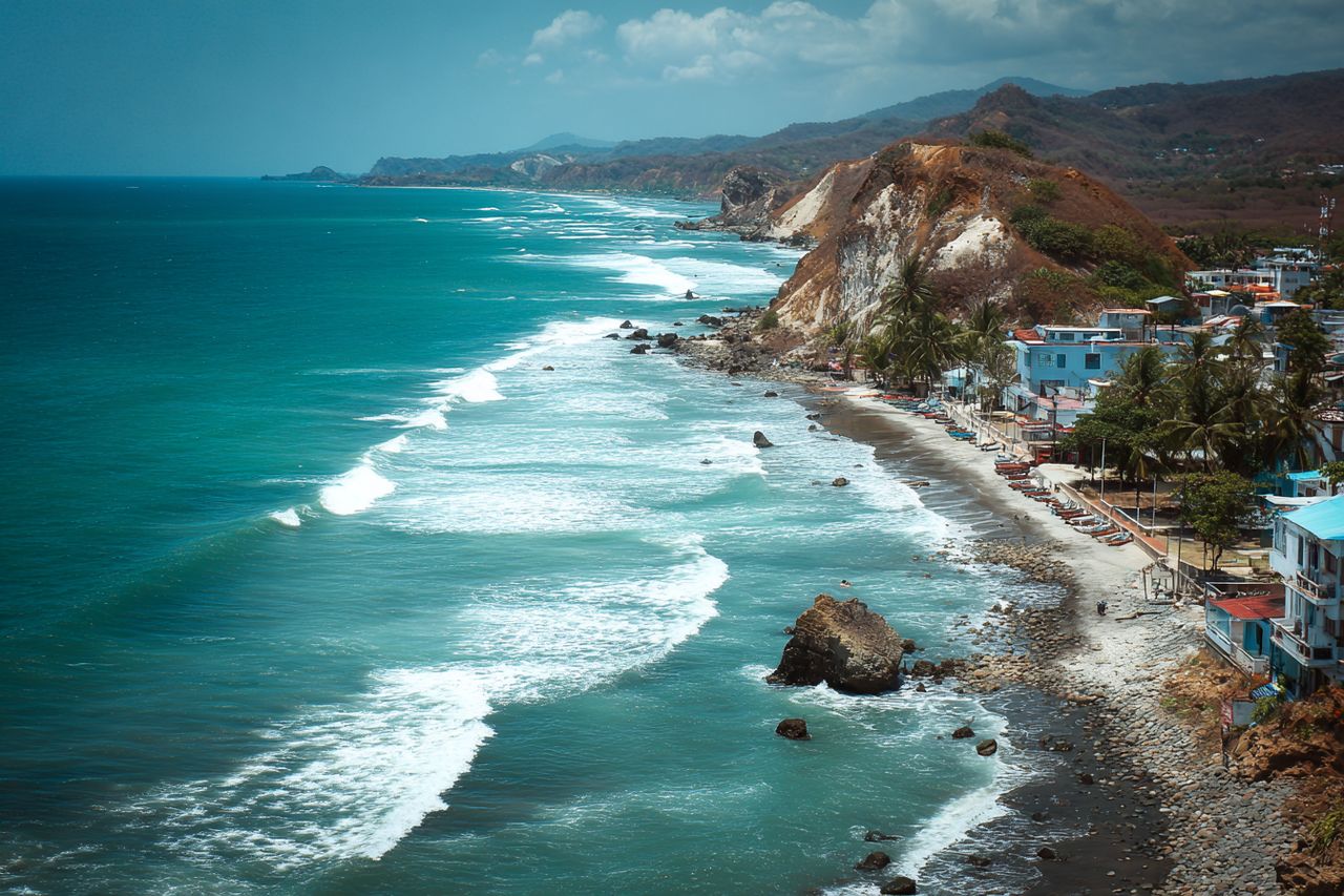 Makabryczne ostrzeżenie na plaży. Pięć odciętych głów znalezionych w Ekwadorze