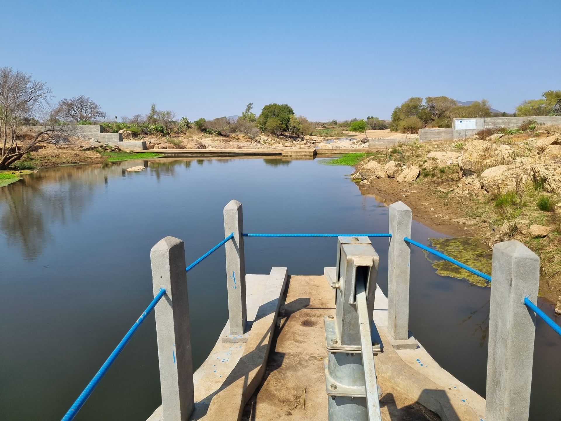 Tama piaskowa w Andranolakily. Projekt Manarano PAH Madagaskar