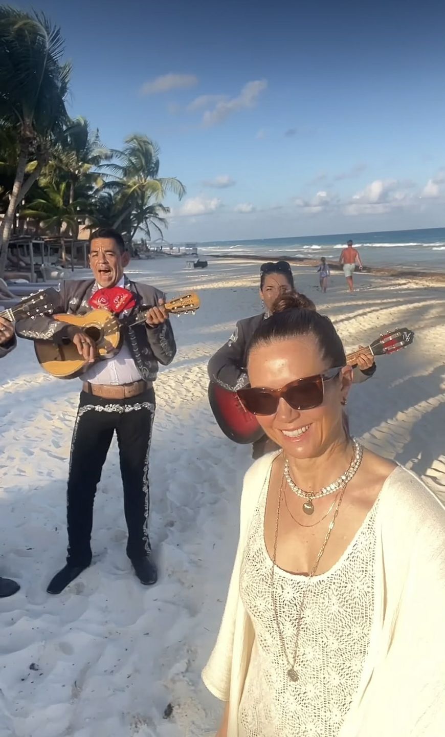 Kinga Rusin wspiera WOŚP z Meksyku