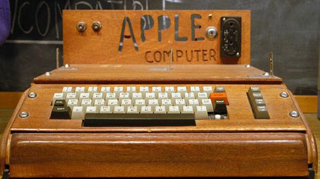 Apple 1 Steve’a Jobsa pójdzie pod młotek 1