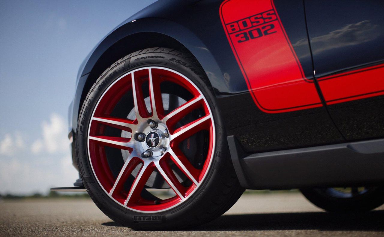 Ford Mustang Boss 302 Laguna Seca