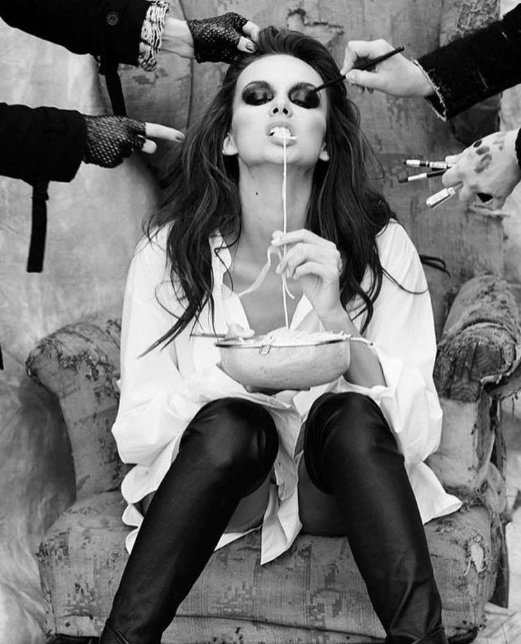 Paulina Krupińska świętuje Dzień Mężczyzny