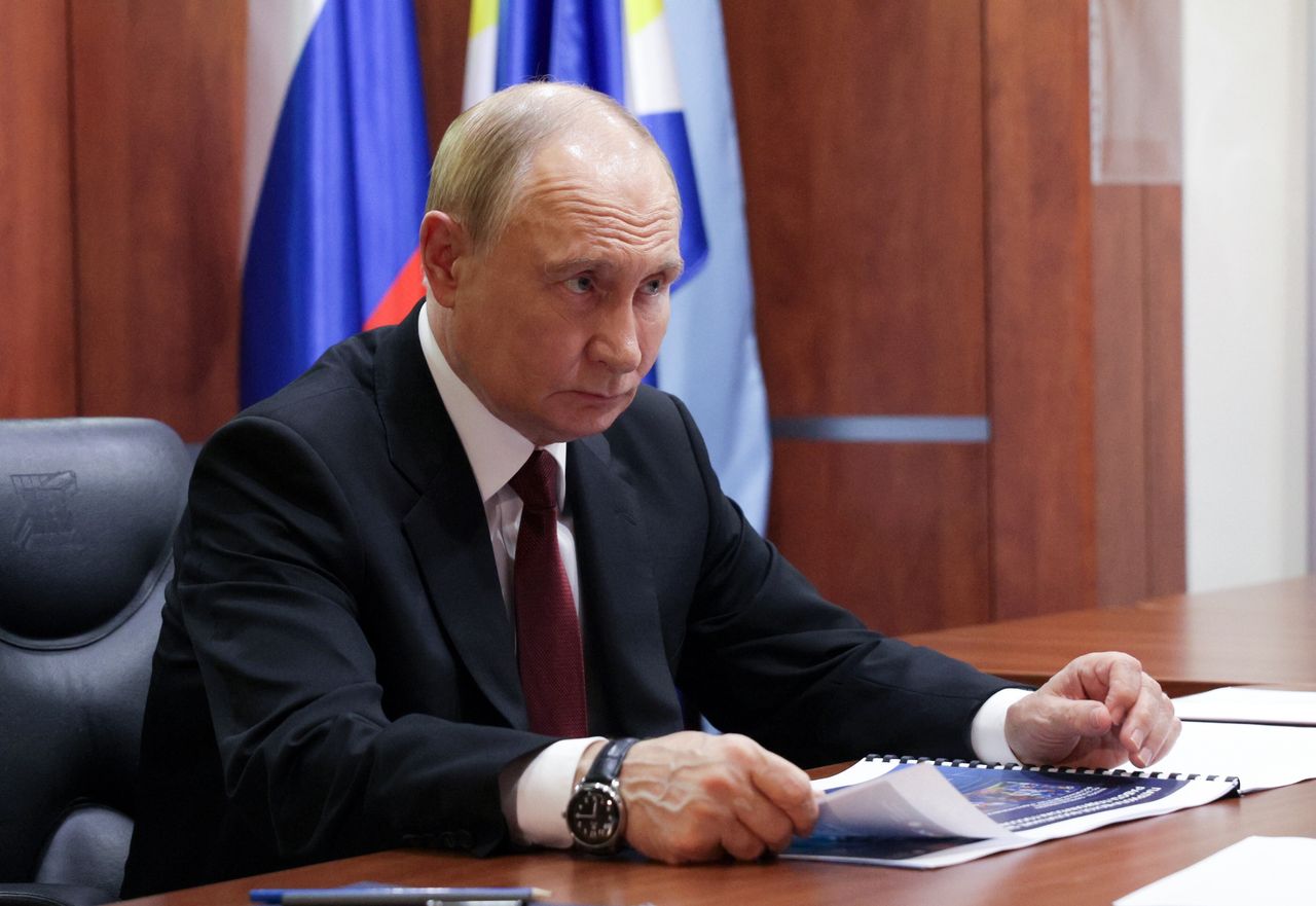 Rosja opóźnia spotkanie Zełenski-Putin? "Taktyka Kremla"