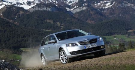 Škoda prezentuje Octavię kombi, również w wersji 4x4