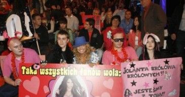 Wojna (pełnych analfabetów) fanklubów Dody i Rutowicz!