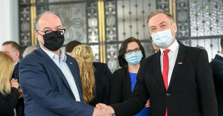 Zjednoczenie Wiosny i Nowej Lewicy coraz bliżej. Jest decyzja sądu