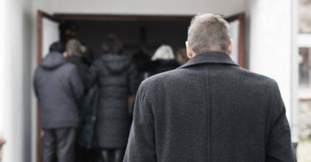 Przeraziła go kwota za pogrzeb. Pozwał archidiecezję i dopiął swego