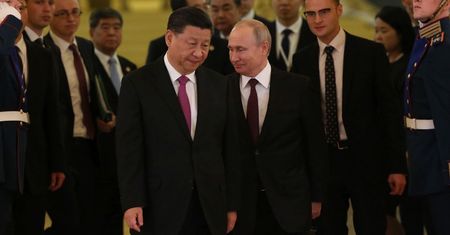 Efekt putinowskiego domina. Świat zastygł w oczekiwaniu