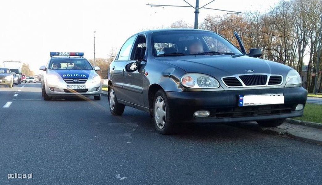 Brawurowa ucieczka 71-latka. To właśnie wtedy uderzył w radiowóz