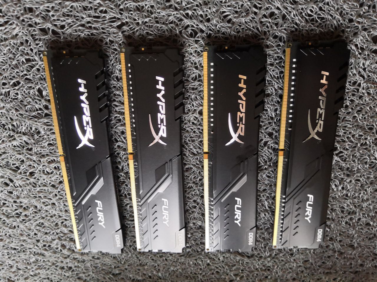 DDR4 HyperX Fury – test. Czy szybkość pamięci ma wpływ na wydajność w grach i aplikacjach? 3