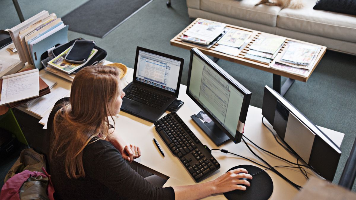 Urzędnicy w całej Polsce mają przejść za miesiąc na pracę zdalną