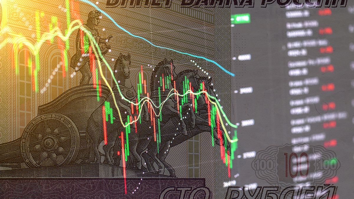 Banknote of Russian rubles on the background of stock charts. Concept of Economic Sanctions in Russia
Anton Petrus