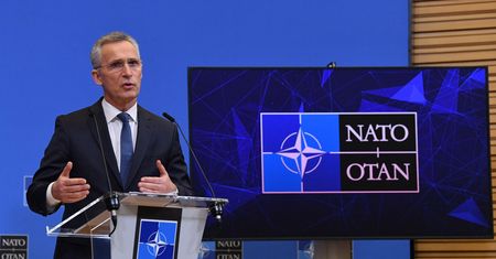 Jens Stoltenberg: W piątek nadzwyczajny szczyt NATO