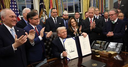 Trump złożył podpis pod ustawą. Koniec shutdownu
