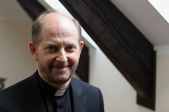 O. Leszek Gęsiak SJ – nowy rzeczniki Konferencji Episkopatu Polski  (episkopat.pl)