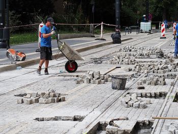 Łódź: Poprawiają ulicę Cmentarną, ale tylko punktowo
