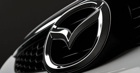 CX-60 i CX-80 to nowe mazdy na Europę. Poza hybrydą, będzie coś dla fanów dużych silników