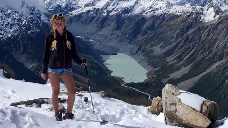 Mika na Mount Ollivier 