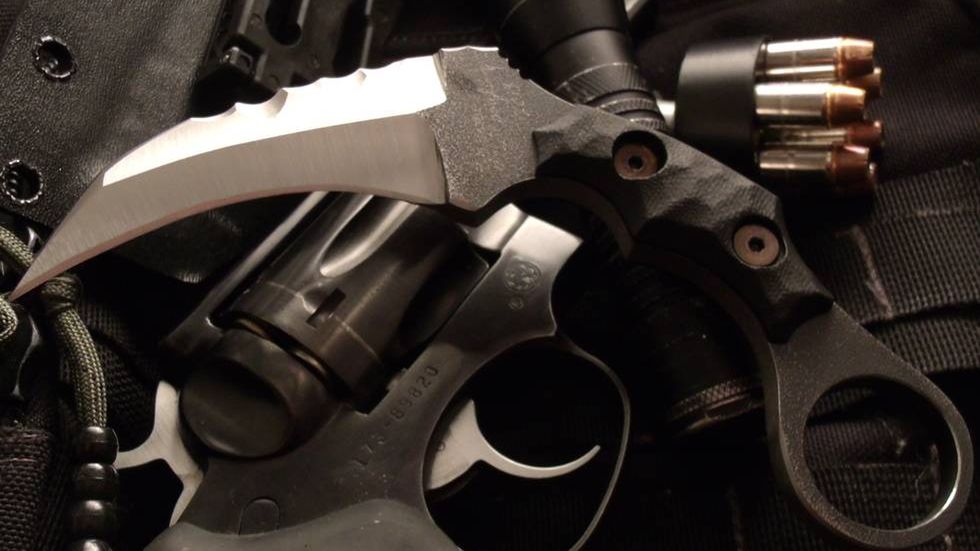 Tak działa karambit – zabójczy nóż z Indonezji 1