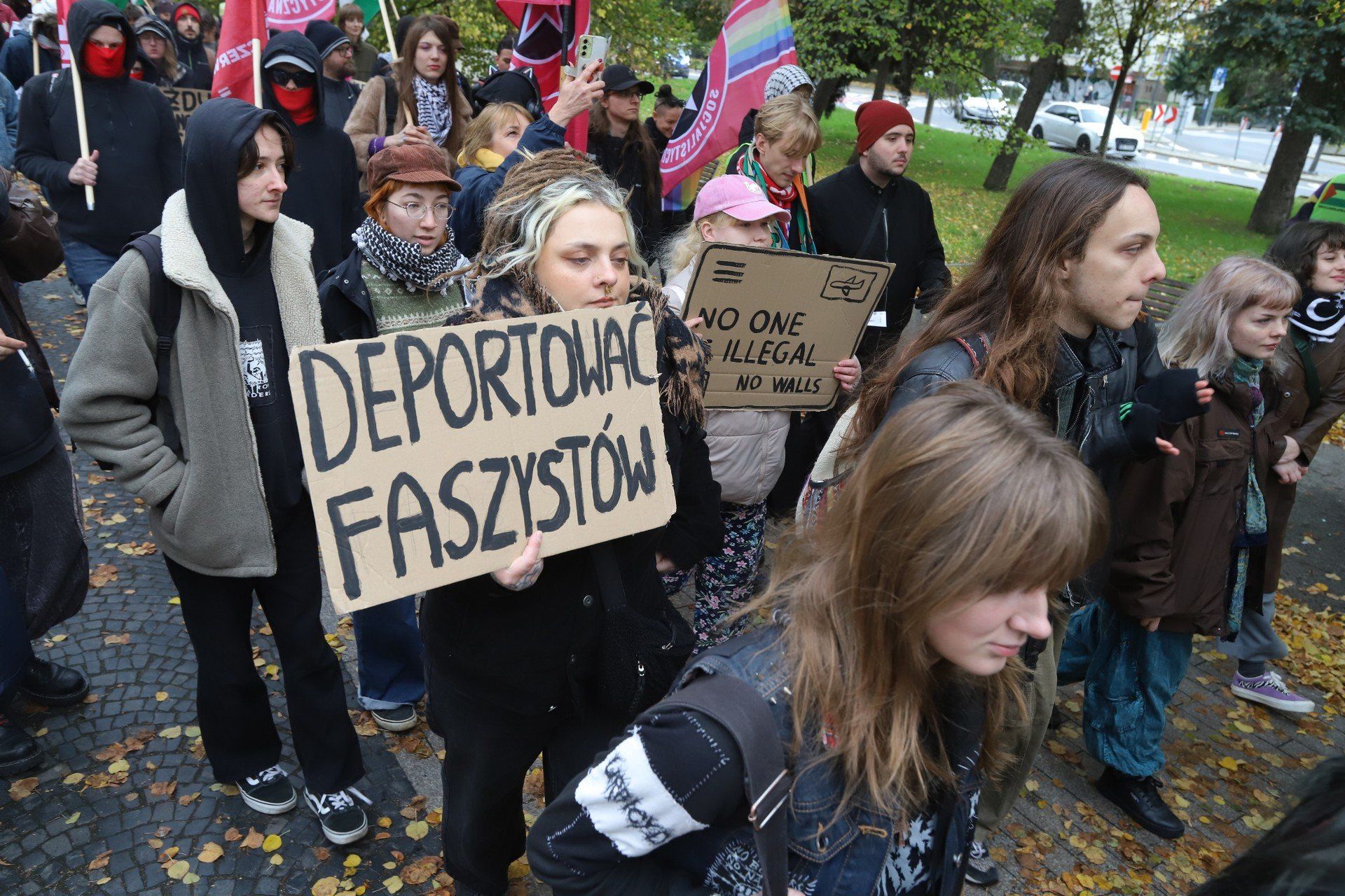 18.10.2025 - Ulicami miasta przeszedł marsz &#34;Wrocław dla wszystkich - bez nienawiści&#34;