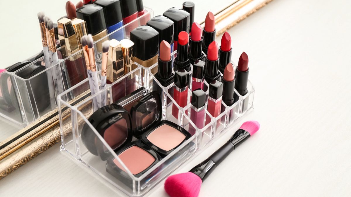 Avon zwolni 20 proc. załogi fabryki na Mazowszu