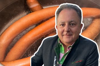 Polacy źle gotują parówki. Robert Makłowicz wytyka częsty błąd