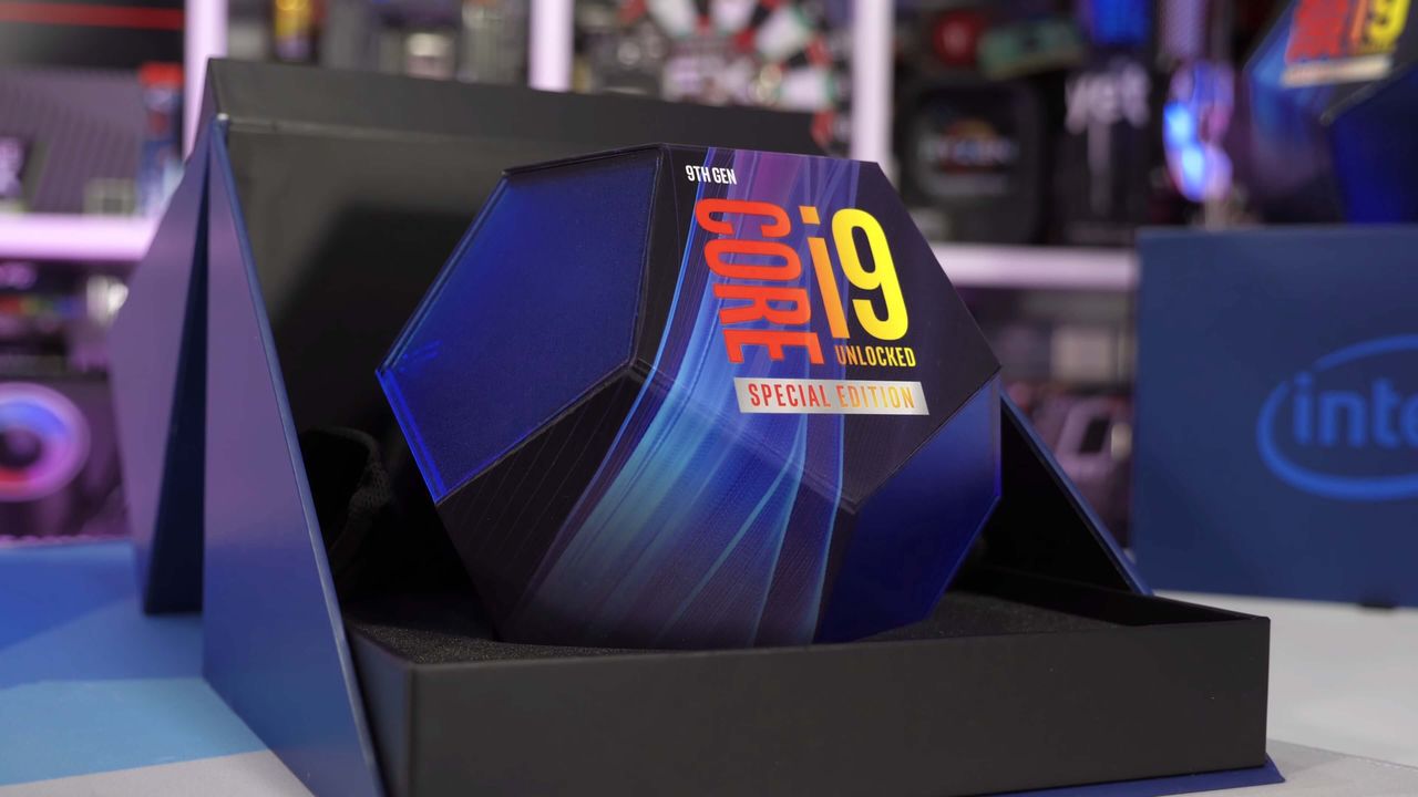 Intel Core i9-10900K delikatnie wygrywa z AMD Ryzenem 9 3900X. Ale jakim kosztem