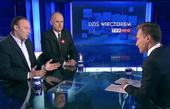 Rzecznik PiS wyszedł ze studia TVP Info. „Nazwijcie stację Komorowski Info” (wideo)