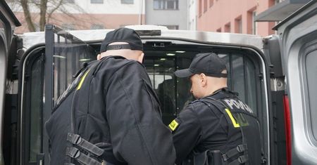 Śląskie. Zazdrość w Wojkowicach pchnęła mężczyznę za kraty