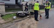 Rybnik. Wypadł drogi i uderzył w ogrodzenie. Trafił do szpitala